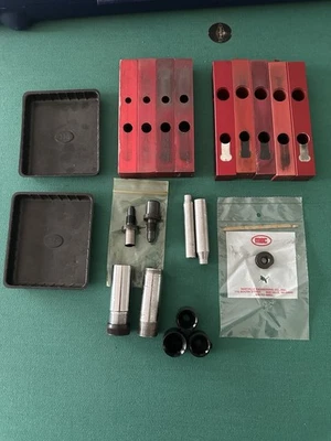 Assortment Of Mec 600 Jr  An Mec 9000 Charge Bars  An Parts - Image 1 of 4