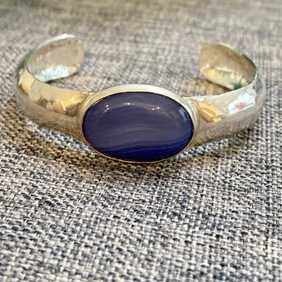 ¿Ágata de encaje azul ovalado de plata de ley? Brazalete Brazalete 11,3 MM Foto 1 de 4