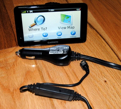 GPS Garmin Nüvi 2595LM 2026 Maps US Canada Bundle With Traffic 340034087 - Image 1 of 4