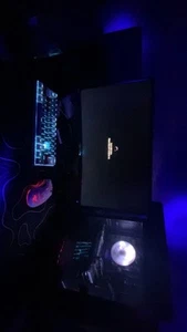 Gaming PC Set-Up High-Performance Gaming Computer - Picture 1 of 5