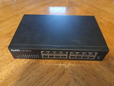 ZyXEL GS1100-16 16 Port Unmanaged Gigabit Switch Black - Image 1 of 4