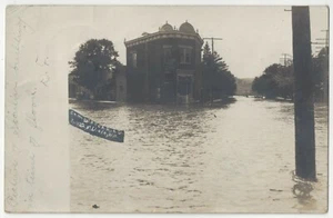 1907 Viola, WI - REAL PHOTO Flooded Downtown, Vintage Wisconsin Postcard - Picture 1 of 2