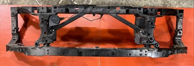 Поддержка радиатора 2005–2016 Land Rover Range Rover Sport/LR3/LR4 - Изображение 1 из 4