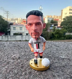 Modellino Calcio Soccerwe AC Milan Roberto Baggio 7cm Statuetta Calcio - Foto 1 di 4
