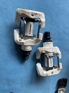 Look Quartz Mountain Bike Clipless Pedals, MTB, White - Picture 1 of 3