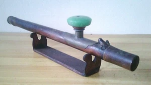 ANTIQUE French Indochina (Vietnam) Jade & Bamboo Dream Stick Pipe FREE STAND - Picture 1 of 11