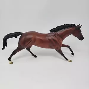 Breyer Horse SAM - Picture 1 of 15