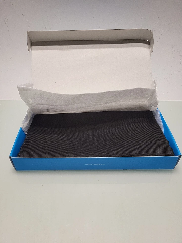 Anker A2422 PowerPort Solar Lite - Image 1 of 4