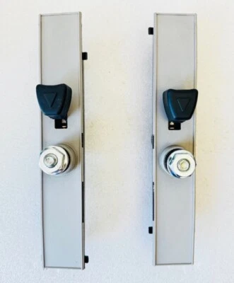 RAM PROMASTER CITY/2015-22/AJUSTADORES DE CINTURÓN DE SEGURIDAD CONDUCTOR Y PASAJERO/USADOS/OEM Foto 1 de 4