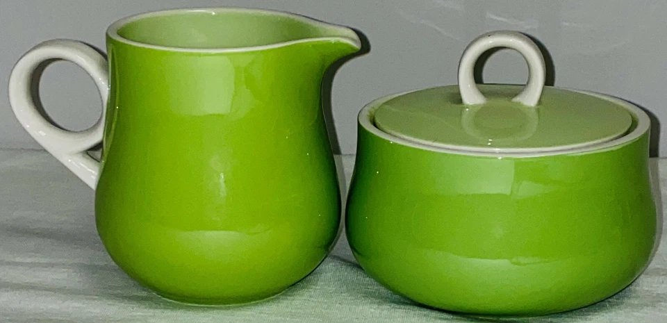 Mikasa COUNTRY FASHIONS *FOLLAJE VERDE Y ROSA* 3 1/2" CREMA Y AZÚCAR CON TAPA Foto 1 de 3