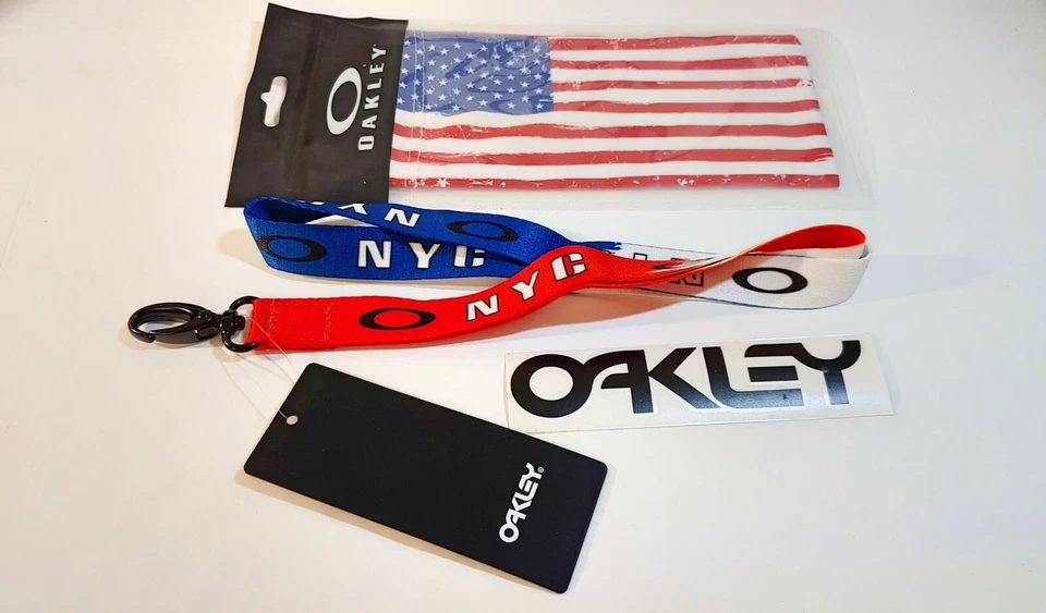 Oakley NYC New York City Lanyard ID Badge Holder Key Chain Ring Rare Strap