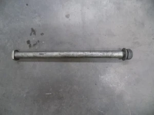 2006 YAMAHA FZ 600 REAR SWINGARM BOLT NUT FZ600 04 05 06 R6 FZ6 - Picture 1 of 4