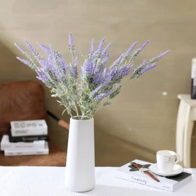 6 piezas de flores artificiales de lavanda perfectas para ramos, centros de mesa y decoración. Foto 1 de 4