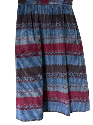 Union MADE VTG  Women's Grey and Blue Skirt Corduroy Sz 2 Waist 24” Striped - Image 1 of 4