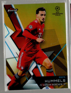 2018-19 Finest UEFA Champions League Gold Refractors #22 Mats Hummels /50