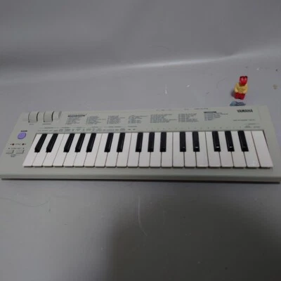 YAMAHA CBX-K1 white translucent model 37-key Mini MIDI Keyboard free shipping - Image 1 of 4