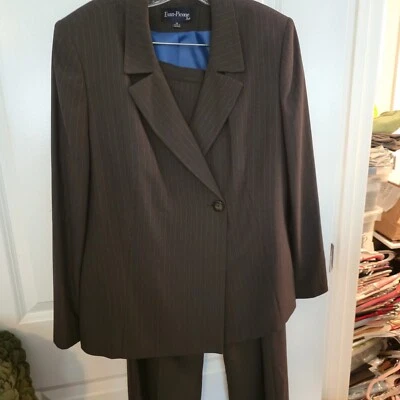 Womens Pant suit size 14 Evan Picone Grey With Blue Pinstripe - Image 1 of 4