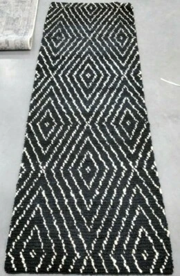BLACK / IVORY 2'-6" X 8' Pulled Threads Rug, Reduced Price 1172705147 BOH702A-28 - Image 1 of 4