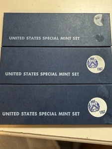 Three United States Special Mint Sets 1966 1967 1967 SMS Lot -40% Silver Kennedy - Picture 1 of 10
