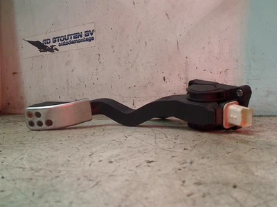 ELEKTRISCHE GASPEDAL Peugeot 307 CC (3B) 2004 F00C3E2429 — 第 1/4 张图片