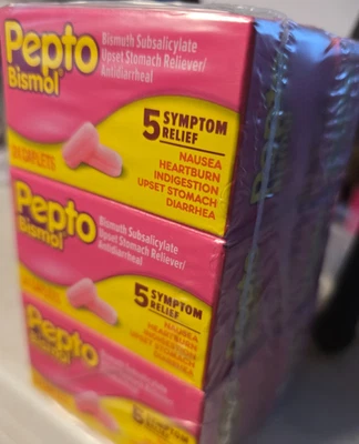 Paquete de 6 cápsulas de alivio digestivo de síntomas Pepto-Bismol, 24 quilates Foto 1 de 2