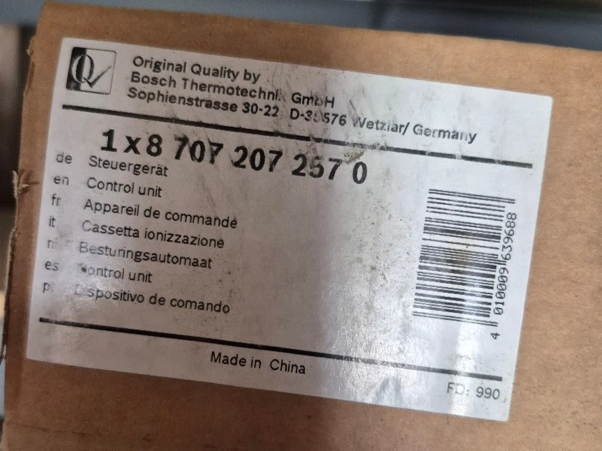 Bosch 8707207257 unidad de control calentador de agua Foto 1 de 1