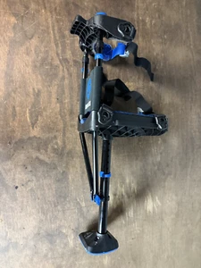 iWalk Free Vibram Sole Hands Free Knee Crutch Right or Left - Picture 1 of 10