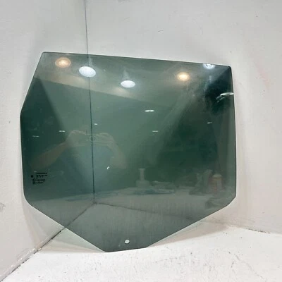 2011-2020 Jeep Grand Cherokee Rear Right Passenger Door Window Glass OEM - Image 1 of 4