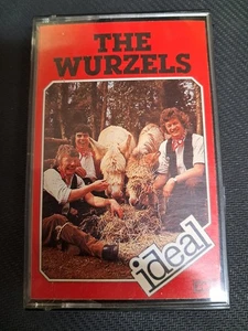 THE WURZELS.CASSETTE IN VERY GOOD CONDITION, 19 TRACKS. SEE PICTURES - Picture 1 of 7