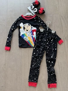 NWT Mickey Mouse in Space Disney Sleep Set For Kids with Slipper Socks, Size 7 - Picture 1 of 3