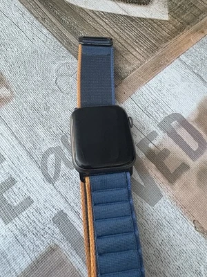 Apple Watch Serie 6 44mm - Bild 1 von 4