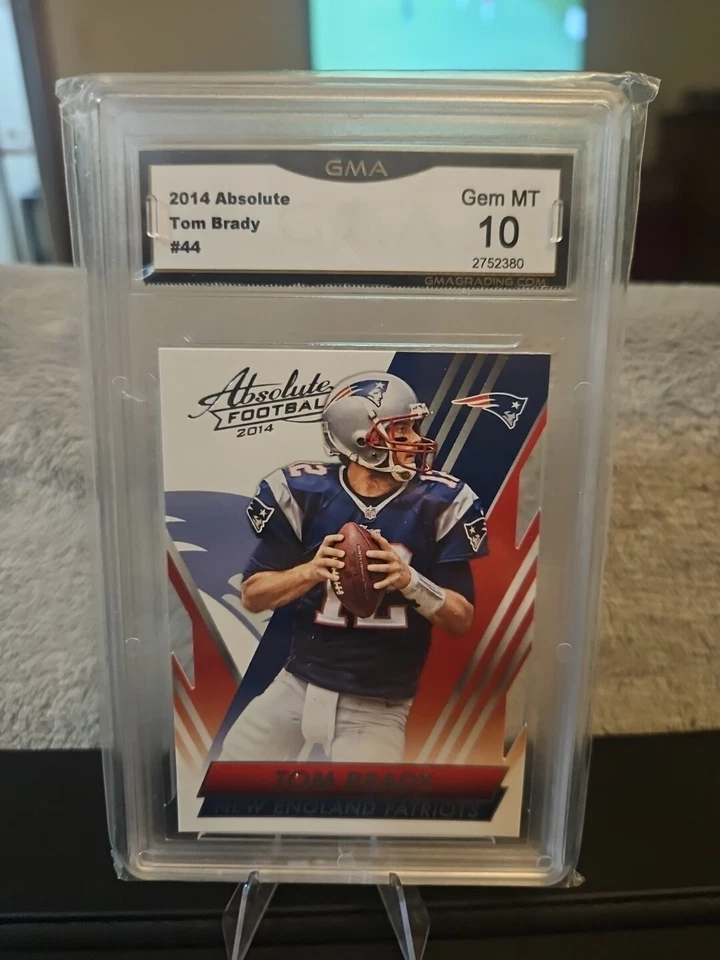 2014 PANINI ABSOLUTE TOM BRADY RETAIL 44 PSA GRADED 10 MINT PATRIOTS DIE-CUT - Image 1 of 1