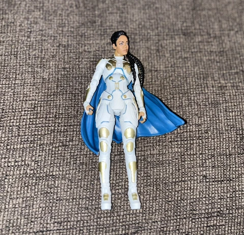 Marvel Legends Avengers Endgame Vakyrie figure 6" Incomplete Cover