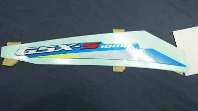Suzuki GSXS1000F 16-17 RIGHT SIDE COWLING TAPE 68685-04K00-A78 Foto 1 de 4