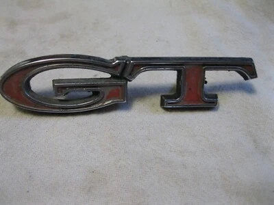 Dodge Dart "GT" emblema, emblema parcial, #2901896. Alfileres todavía en el GT Foto 1 de 4