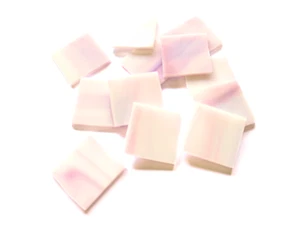 125 hellviolette Opal 1" quadratische Buntglasmosaikfliesen | Schmelzbar 96 coe - Bild 1 von 1