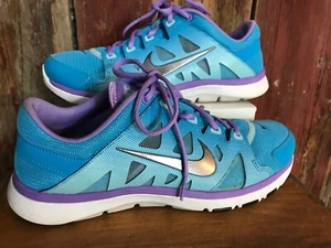 Scarpe da ginnastica Nike da donna Fitsole Training taglia 10 blu/viola - Foto 1 di 8
