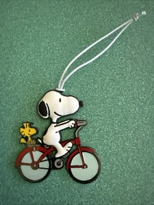 Hallmark Peanuts Snoopy & Woodstock w/Bicycle Bike METAL ORNAMENT New on Card - Picture 1 of 2
