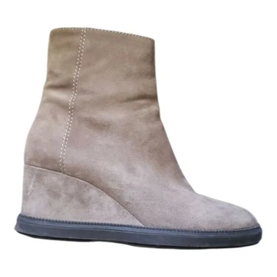 Aquatalia Zapatos Mujer Talla 9 Marrón Botas Cuña Gamuza Como Cremallera Neutra En muy buen estado Foto 1 de 4