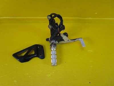 04 05 2004 2005 SUZUKI GSXR 600 750 JUEGO TRASERO DERECHO RAERSET SOPORTE ESTRIBO Foto 1 de 4