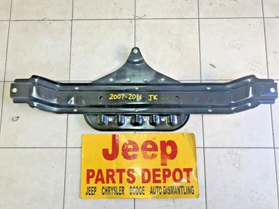 Jeep Wrangler JK 2007-2011 3,8 L travesaño sección delantera 5022134AD Foto 1 de 4