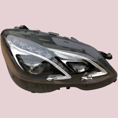 Faro derecho LED UE MERCEDES-BENZ W212 E350 E500 2014-2016 A2128209859 Foto 1 de 4