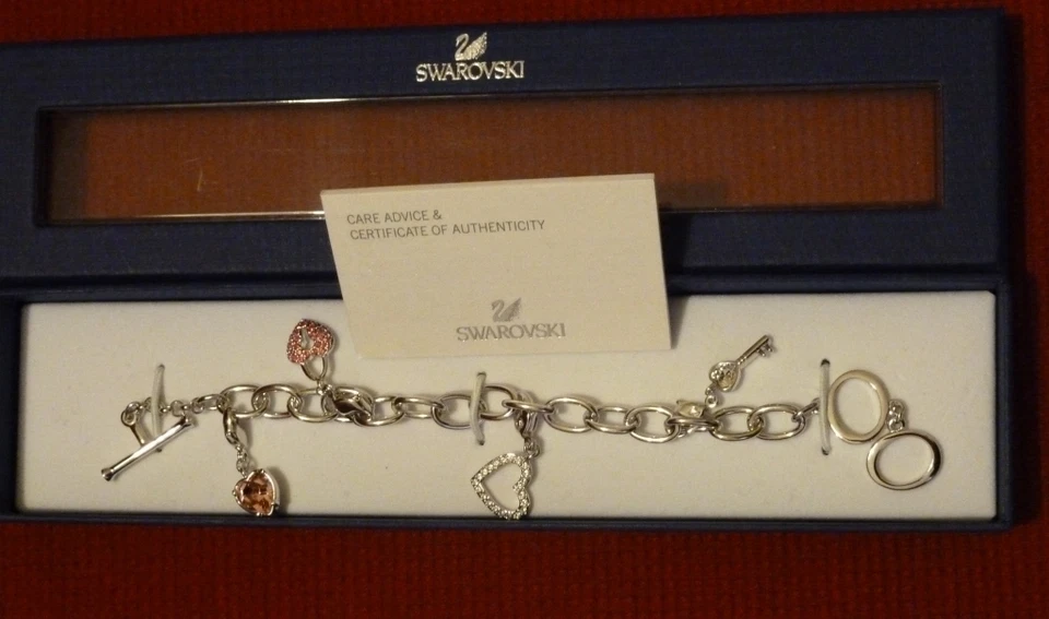 BRACCIALE SWAROVSKI ORIGINALE MODELLO: AMORETA BRACCIALET  - Immagine 1 di 1