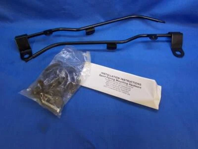 Yamaha ACC-11144-31. Kit de montaje de carenado deportivo OEM. Se adapta a Yamaha XS650G. Foto 1 de 4