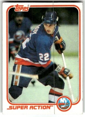 1981-82 Topps - Mike Bossy #125E Super Action - Image 1 of 2