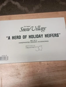 Dept 56 Original Snow Village A Herd of Holiday Heifers Ceramic Set Christmas - Picture 1 of 9