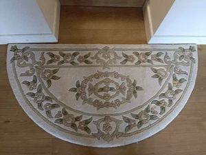 Hand Made Indian 100% Wool Rug Half Moon carved Oriental - Picture 1 of 2