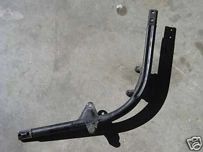 Riel de cuadro inferior Honda Shadow 750 83 Foto 1 de 1