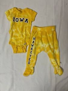 Baby Onesie With Pants 0 To 3 Month Iowa Hawkeyes - Picture 1 of 3