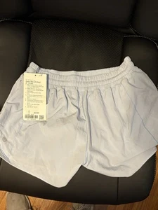 Lulu Lemon Hotty Hot LR Short 4” Lined Size 8 - Picture 1 of 3